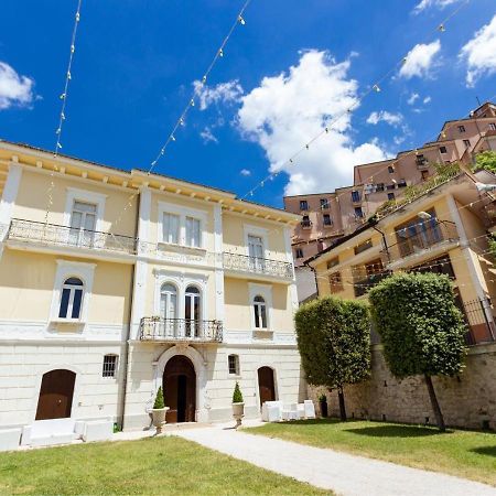 Апартаменти Palazzo Vittoli - Irpinia Castelfranci Екстер'єр фото